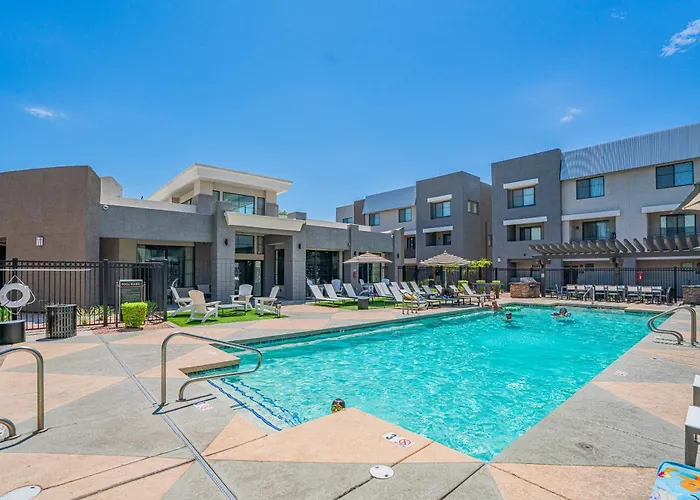 Apartment Westgate Escape Pool Gym & Walk To Stadium