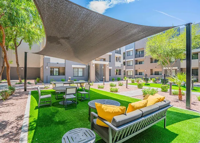 Westgate Escape Pool Gym & Walk To Stadium * Glendale